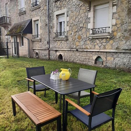 Grand Appartement Avec Jardin Bretenoux Eksteriør billede